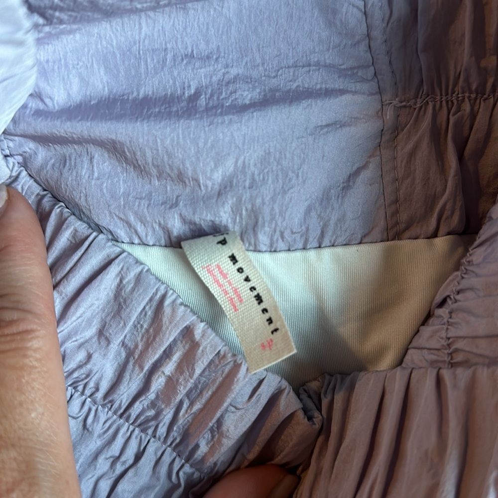 Movement shorts - Picture 2 of 3